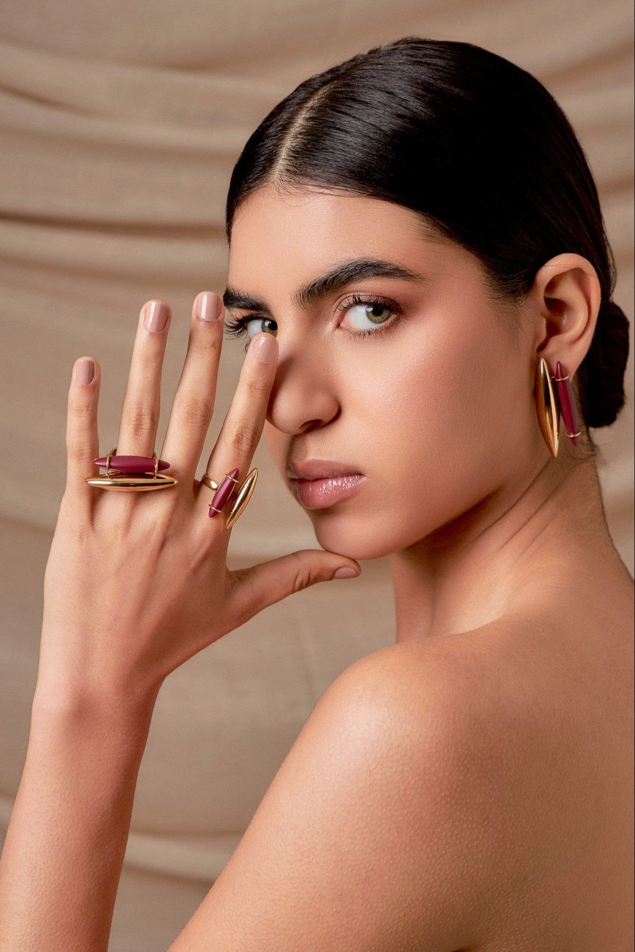 Anel Ecoa - Resina Vinho em Banho de Ouro 18K - AIMER