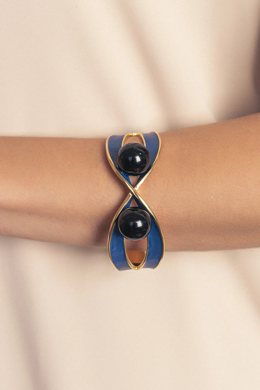 Bracelete Atração Esmaltado Azul Anil Obsidiana Negra Liso Banhado a Ouro