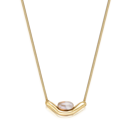 Colar Sentir com Ágata Cinza Listrada em Banho de Ouro 18K para atrair harmonia, proteção e clareza para a sua jornada.