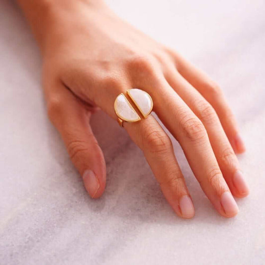 Anel Arco - Dolomita Semijoias de luxo e design exclusivo