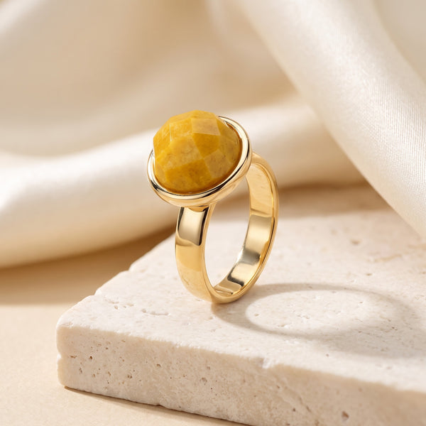 Anel Classic - Feldspato Amarelo, banhado a ouro 18k