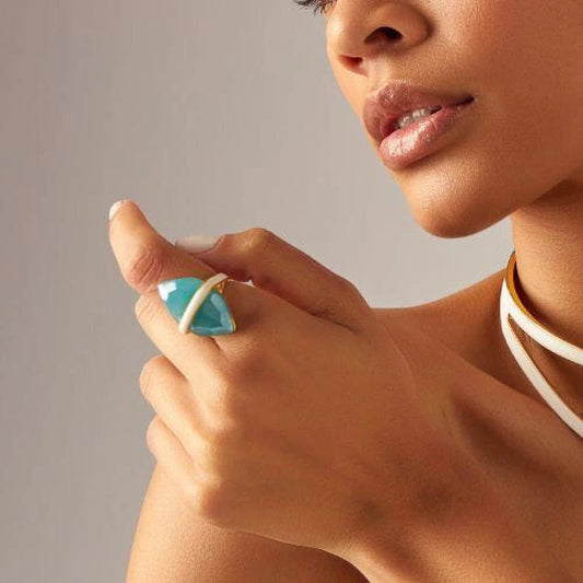 Anel Kahina - Ágata Azul Céu Semijoias de luxo e design exclusivo