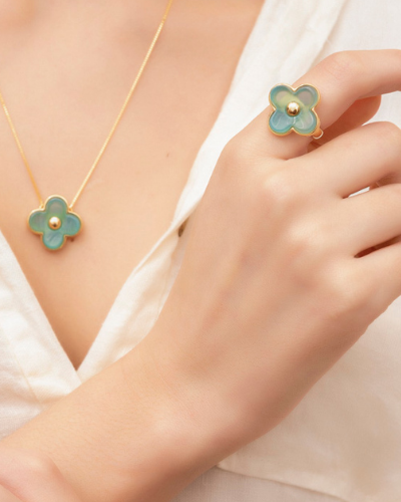 Anel Radiante - Ágata Azul Céu Anel