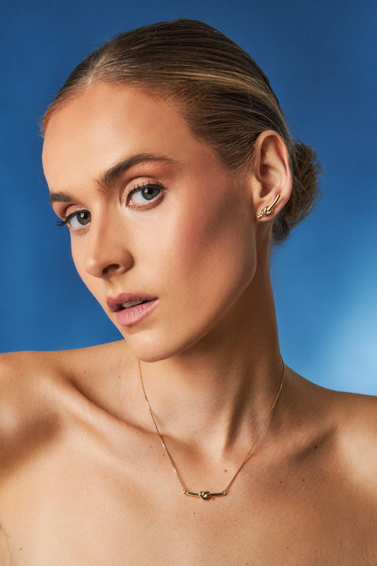 Brinco Nó Semijoias de luxo e design exclusivo