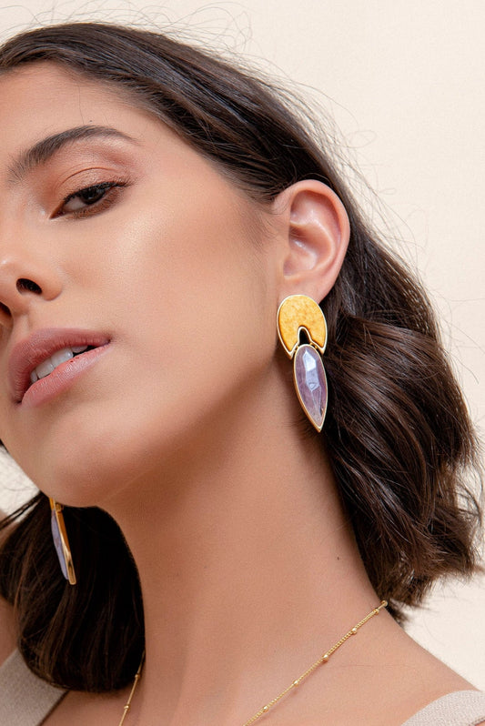 Brinco Flor de Lótus - Feldspato Amarelo + Ametista