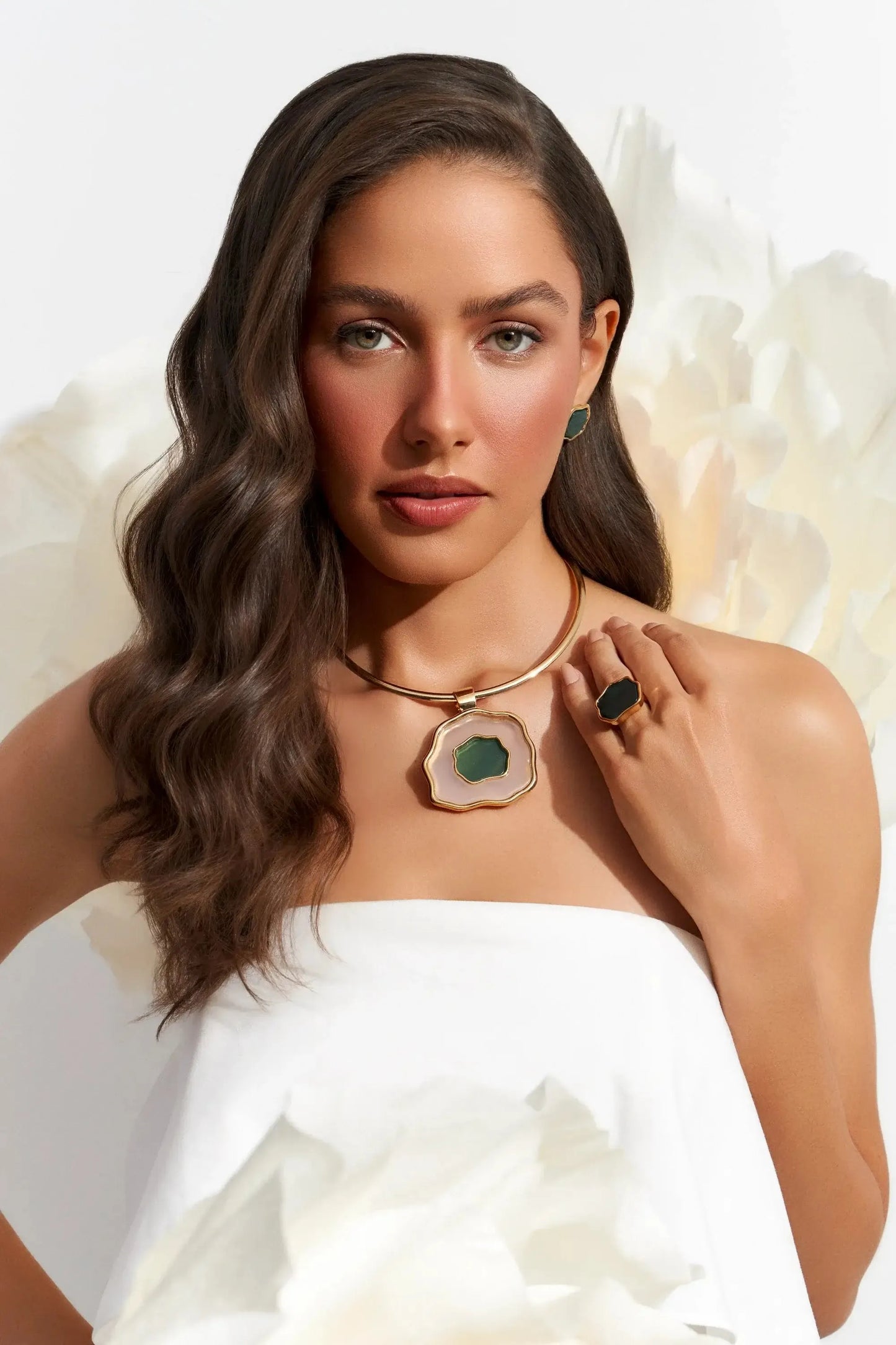 Pingente Ixchel - Ágata Branca e Ágata Verde