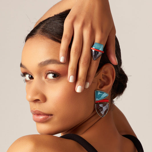 Anel Aminatu - Quartzo Fumê/ Ágata Azul Céu Semijoias de luxo e design exclusivo