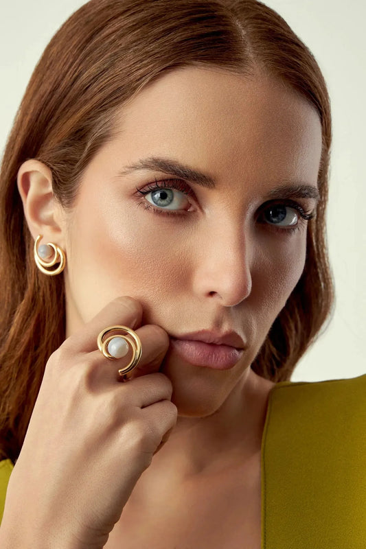 Anel Espiral com Ágata Cinza Listrada em Banho de Ouro 18K