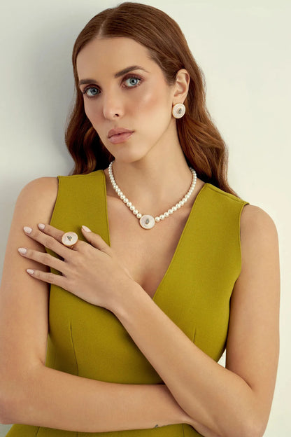 Anel Transformação com Drusa Titânio e Madrepérola em Banho de Ouro 18K