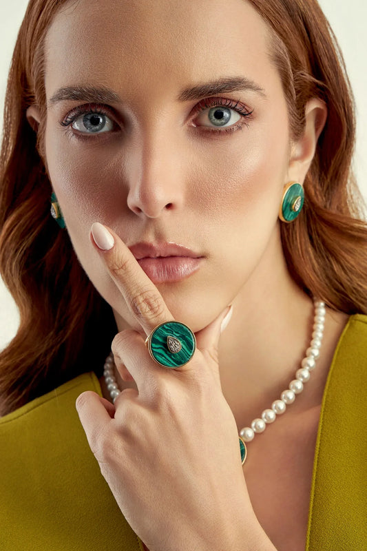 Anel Transformação com Drusa Titânio e Malaquita em Banho de Ouro 18K