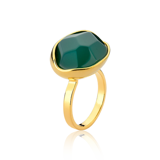 Da Coleção Renascer, o Anel Renascer Ágata Verde traduz o final do processo de autoconhecimento e o renascimento.