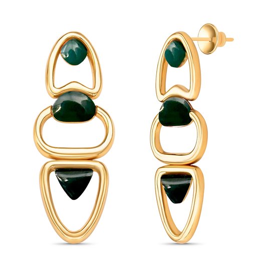 Use o Brinco Fluir com Ágata Verde em Banho de Ouro 18K para atrair equilíbrio, prosperidade e renovação para o seu dia a dia.