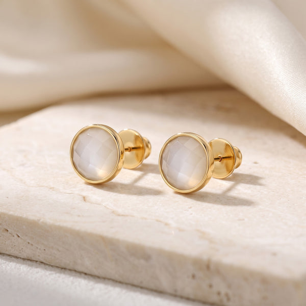 Brinco Classic - Agata Branca, banhado a ouro 18k