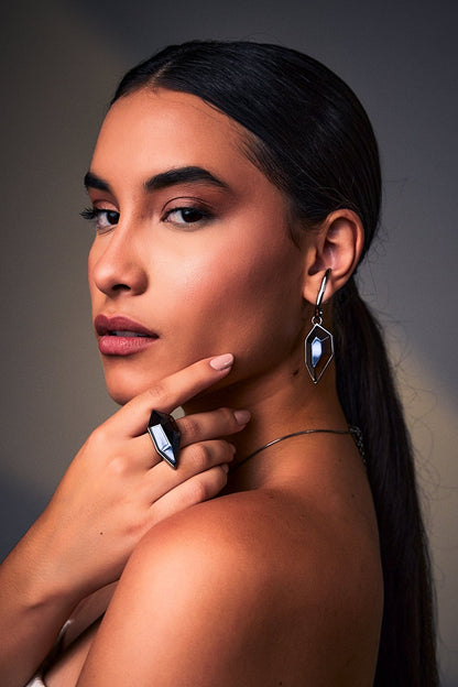 Brinco Impulso - Quartzo Fumê Semijoias de luxo e design exclusivo