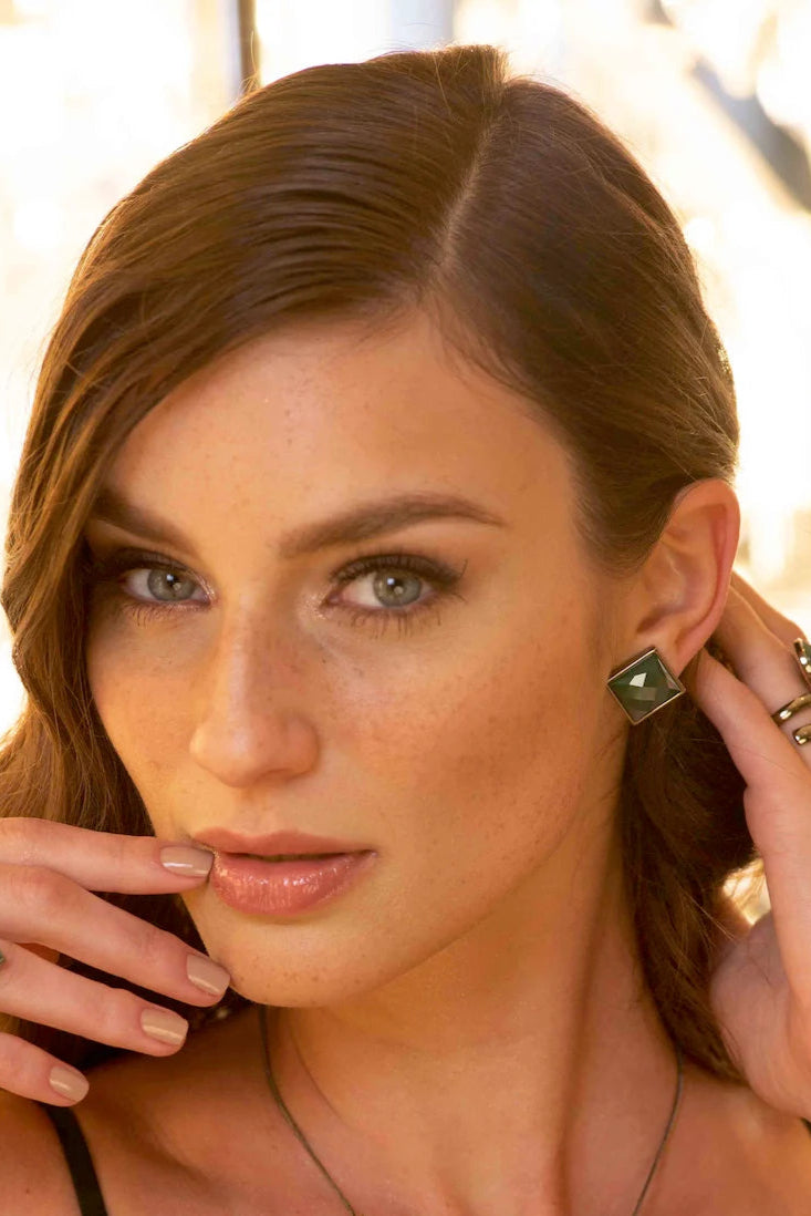 Brinco Lírio - Ágata Verde