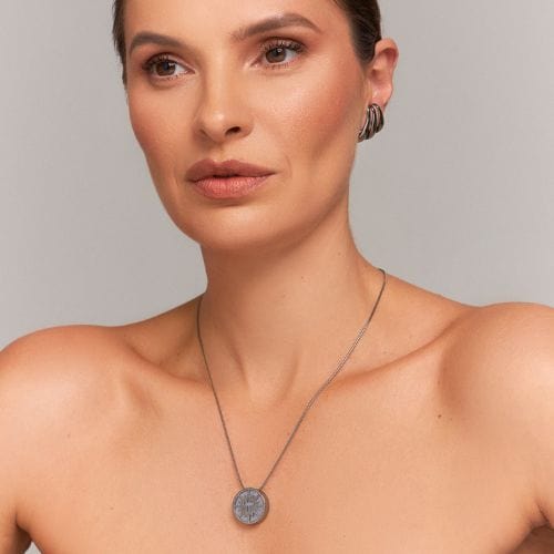 Colar Aura - Ágata Branca Semijoias de luxo e design exclusivo