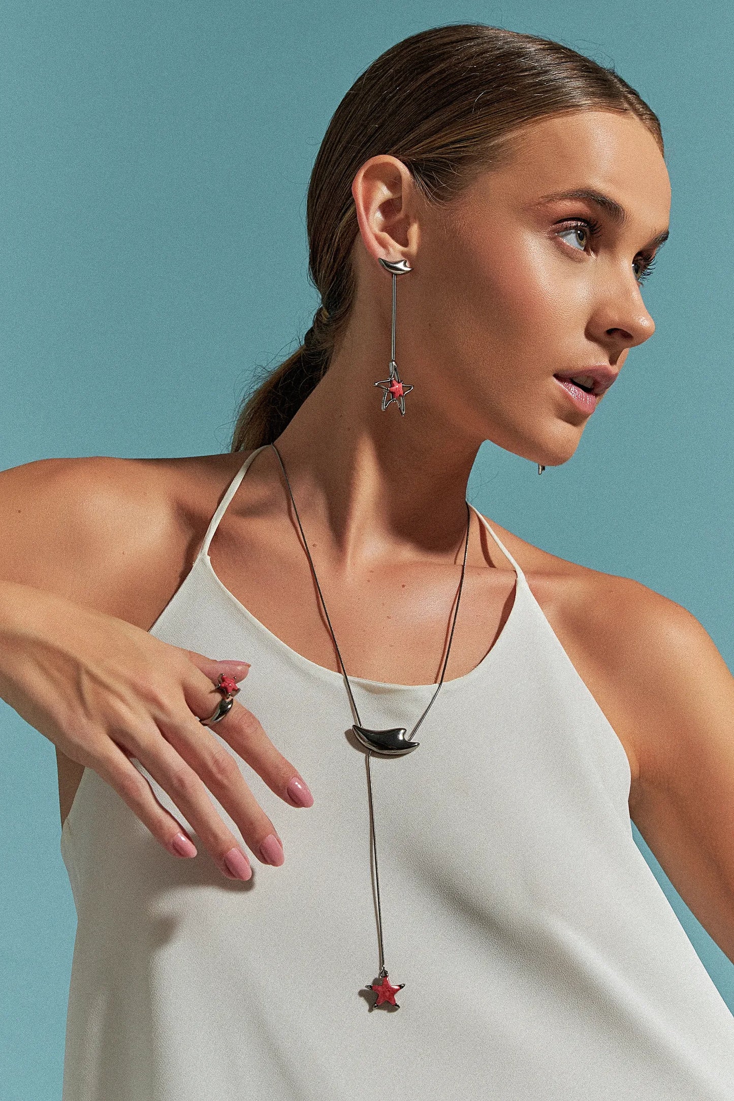 Colar Serena com Feldspato Vermelho em Banho de Ródio Negro